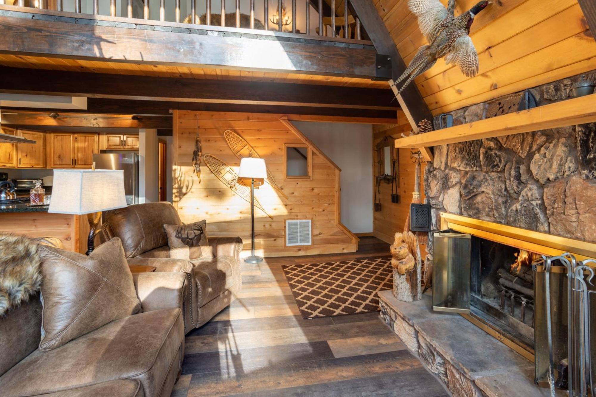Bear'S Lair By Avantstay 3Mins From Bear Mountain Ski Resort 大熊湖 外观 照片